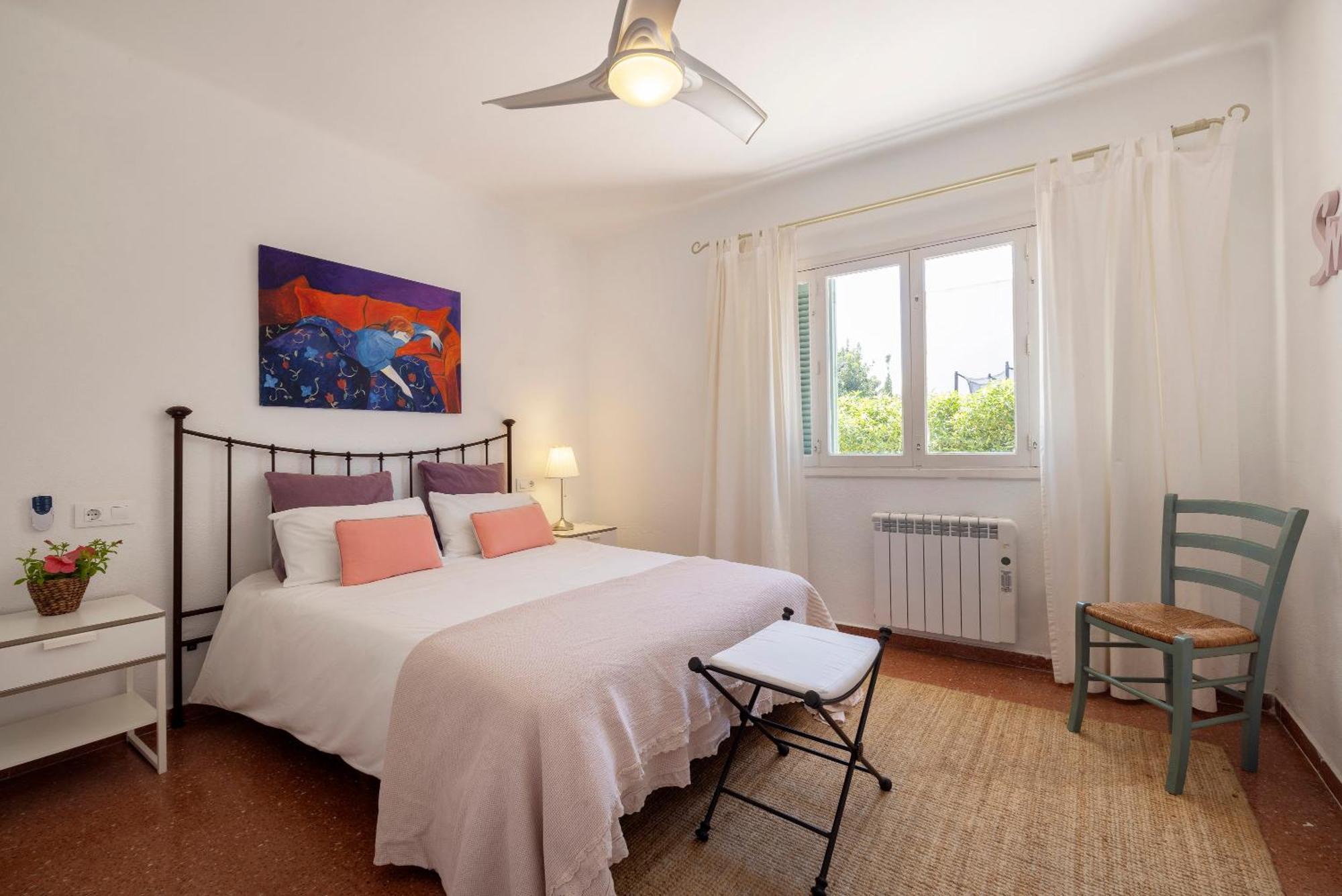 Ideal House For Two Families With Pool And Barbecue Plamanyola Εξωτερικό φωτογραφία
